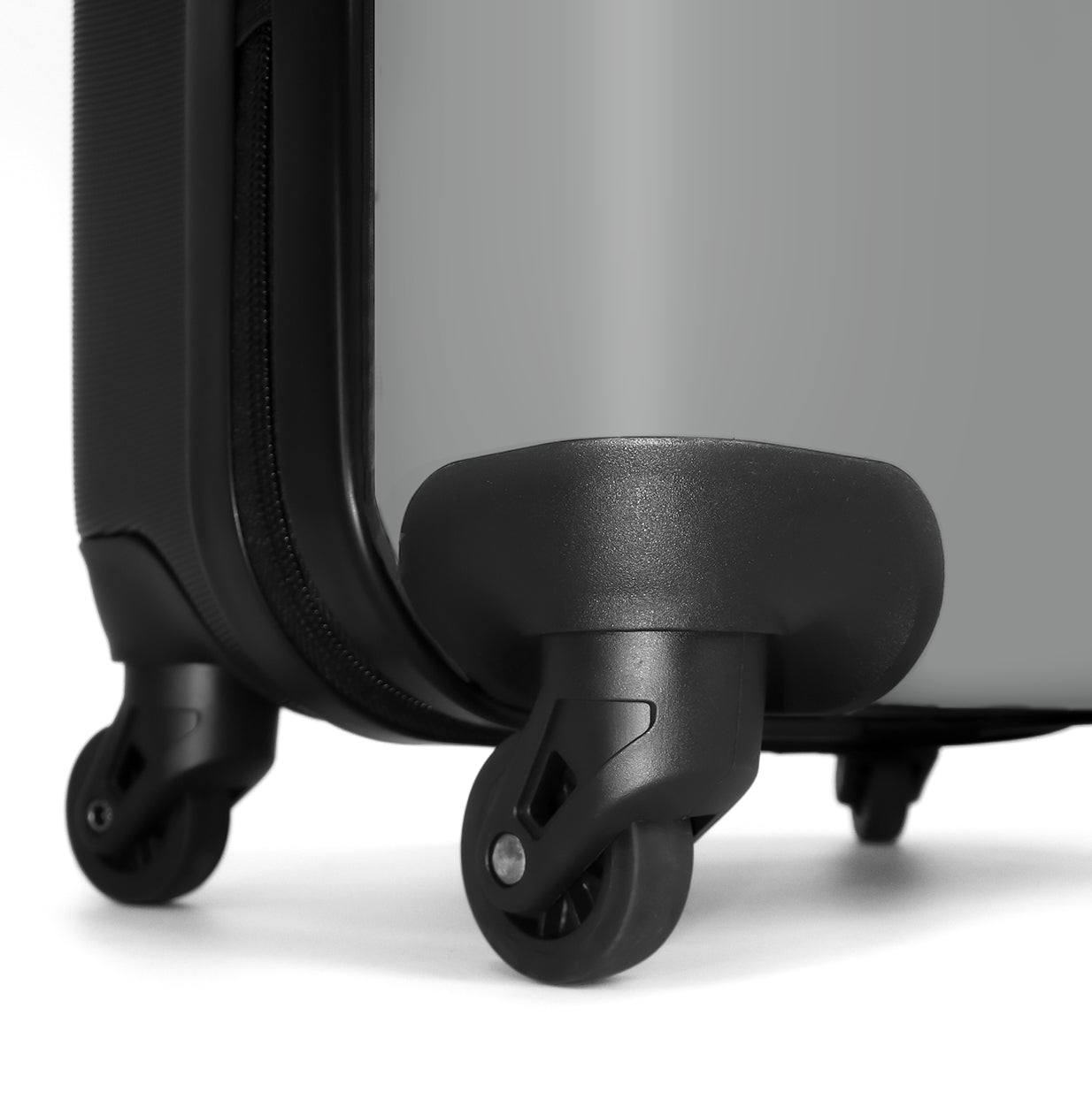 Rolling Suitcase / Trolley